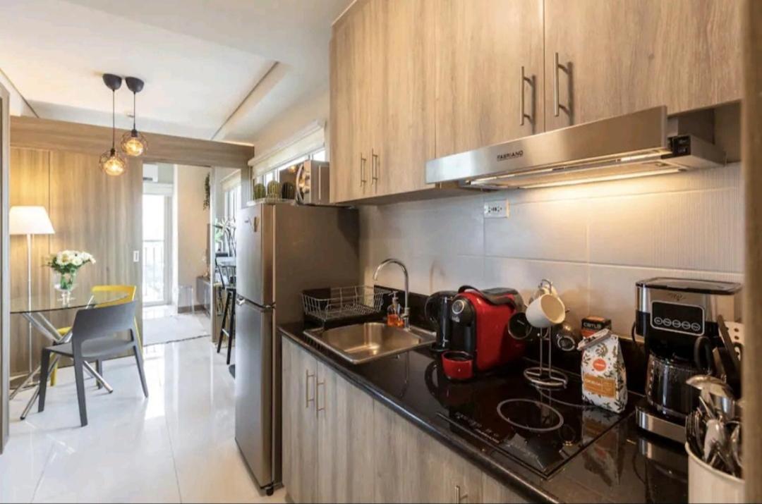 Cozy Penthouse 2Br Suite W Balcony - Amazing Manila Bay View And City Skyline Near Moa Pasay Exterior foto